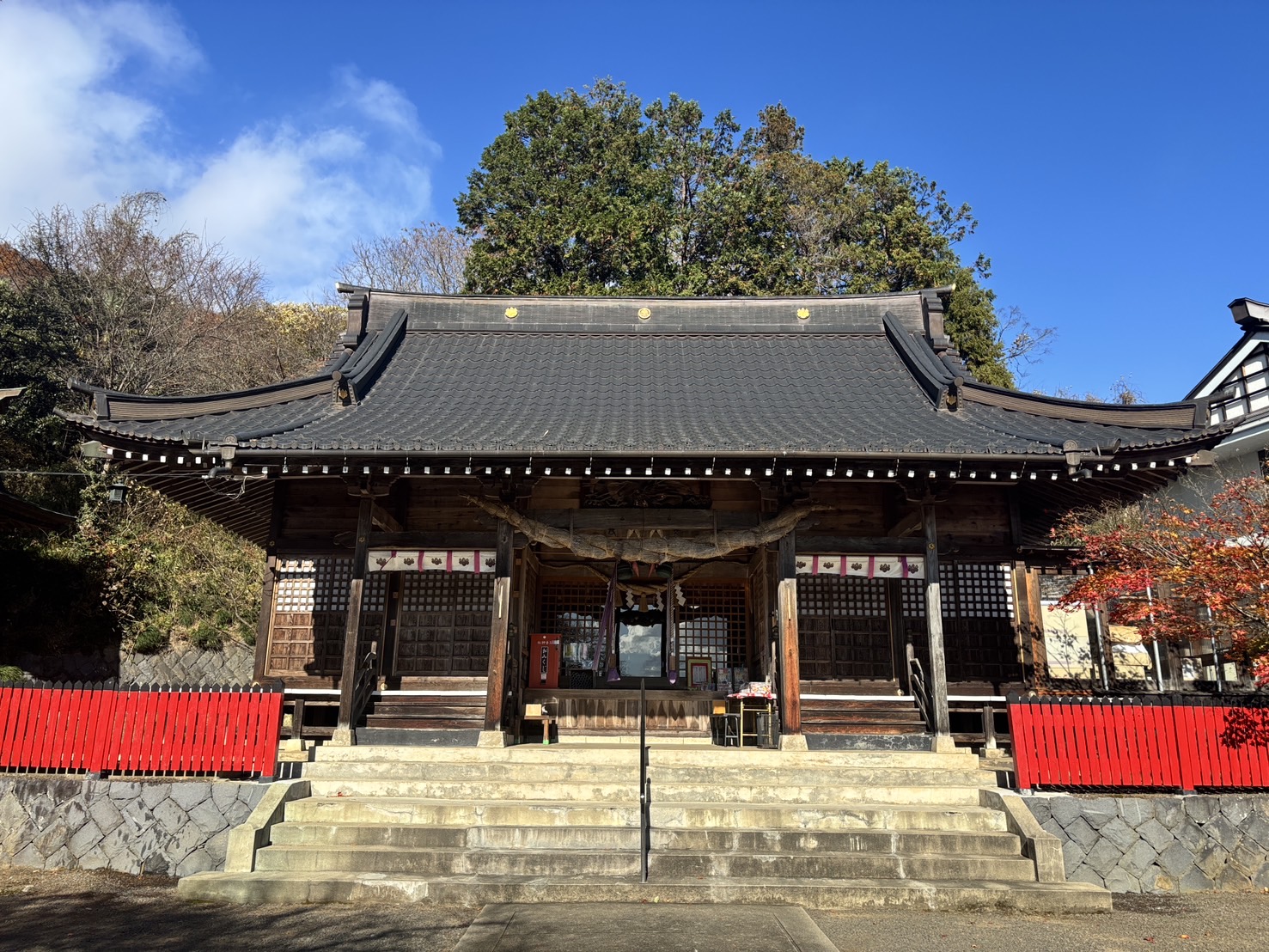 国見石母田 三吉神社